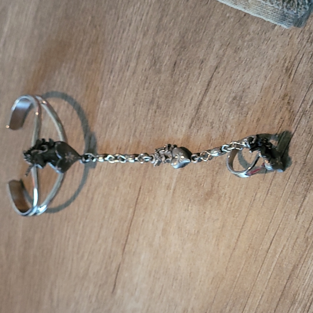 Bracelet chain to ring set